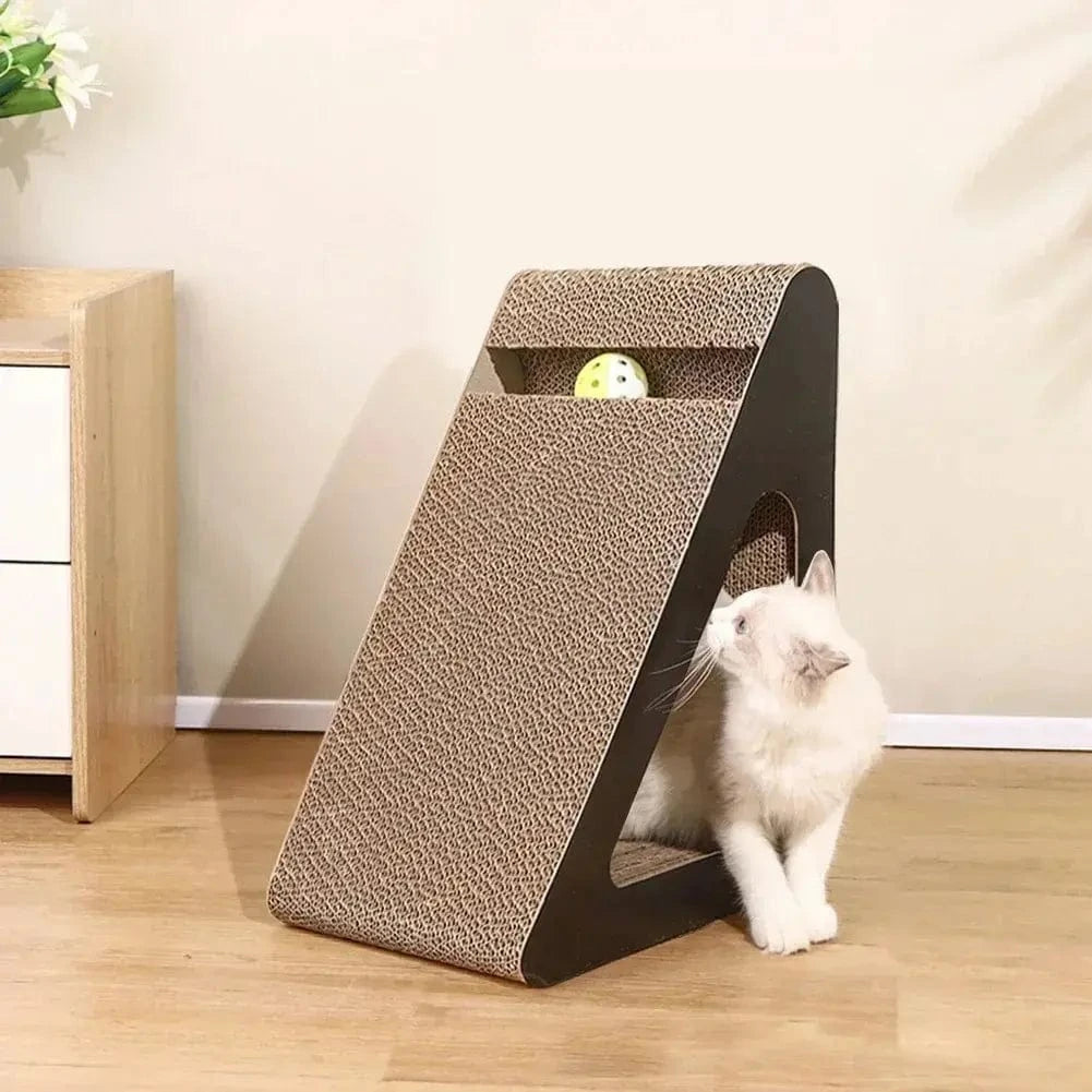 Griffoir chat triangle - Jouet interactif résistant Griffe d'Amour