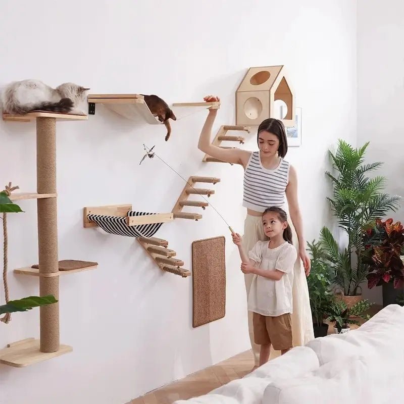 Arbre à chat mural - Espace optimisé, chat heureux !